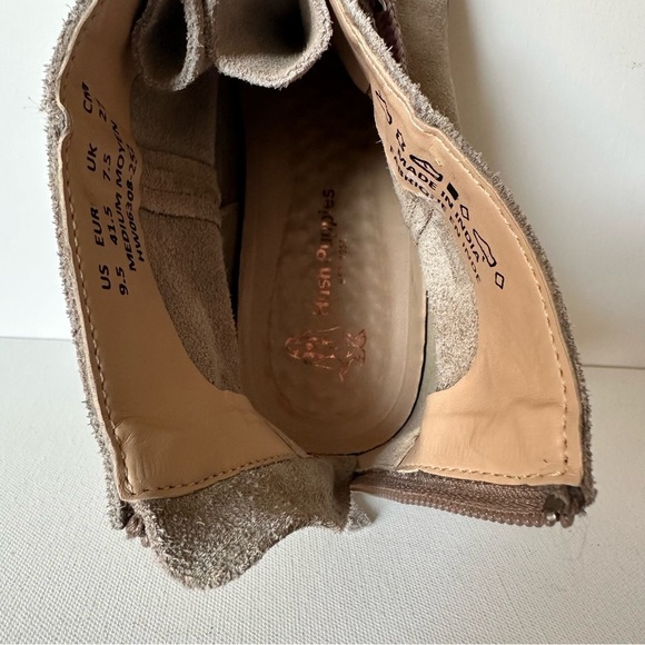 Hush Puppies Women's Catelyn Taupe Hiking Ankle Boots Shoes Sz: 9.5 - Picture 7 of 10